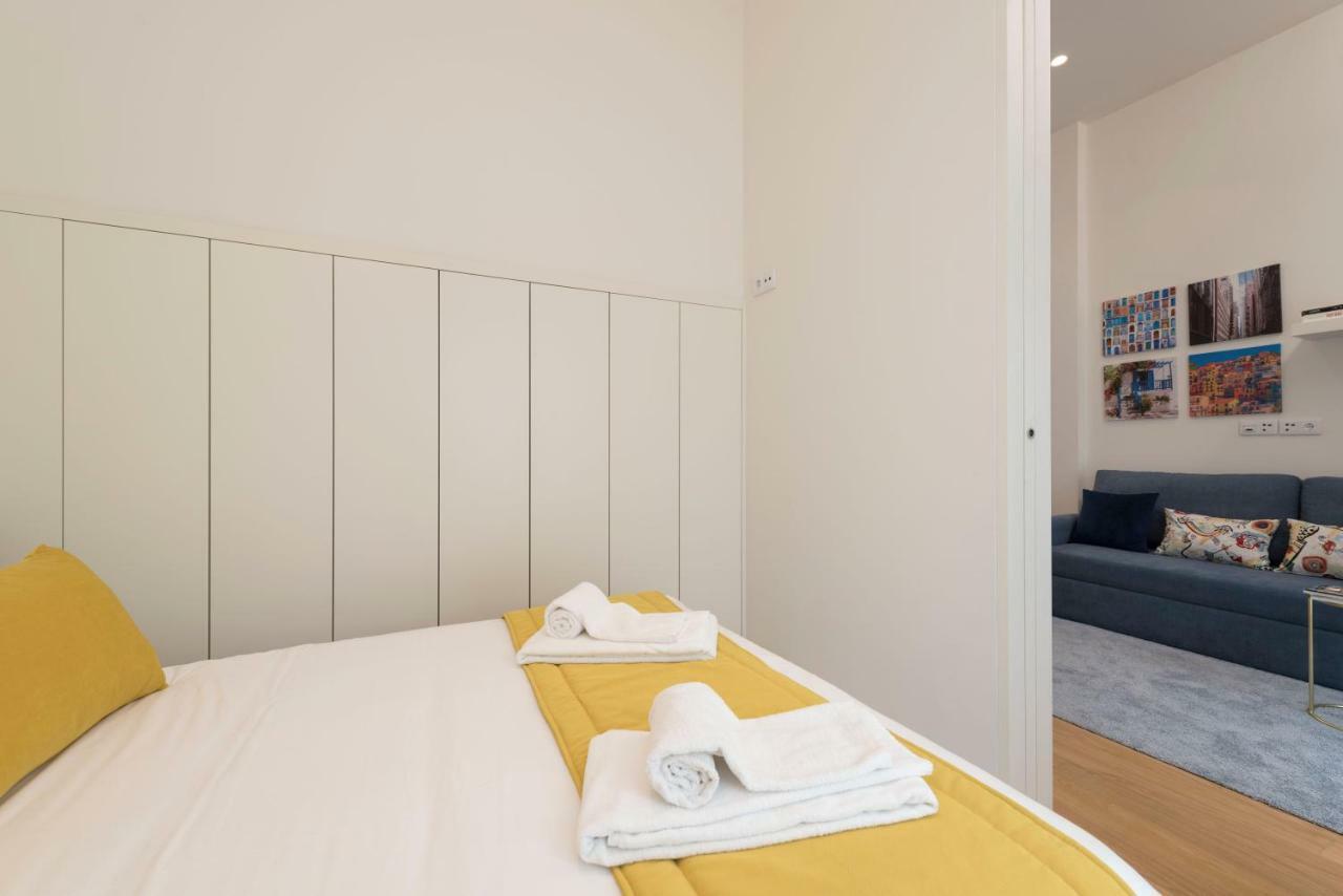 Lovelystay - Majestic Flat In City Center Porto Exterior photo